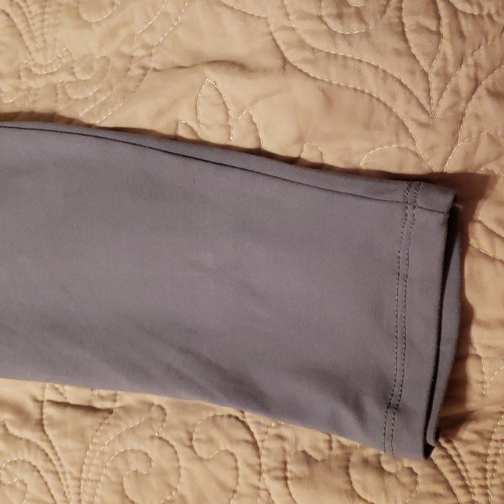 Clothing - Picture 2 of 3